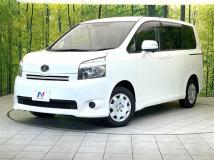 2009 Toyota Voxy