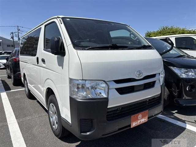 2022 Toyota Hiace Van