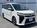 2017 Toyota Voxy