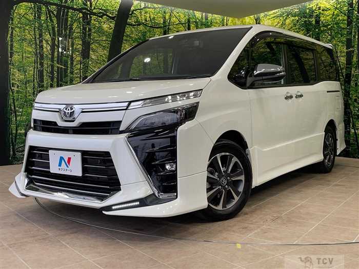 2020 Toyota Voxy