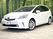 2011 Toyota PRIUS α