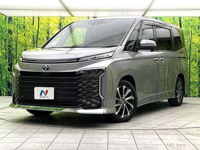 2022 Toyota Voxy