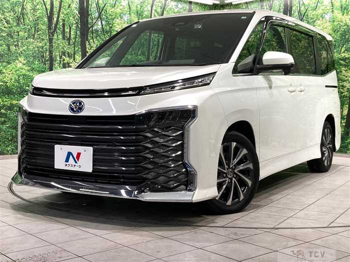 2023 Toyota Voxy
