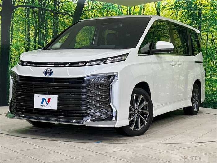 2023 Toyota Voxy