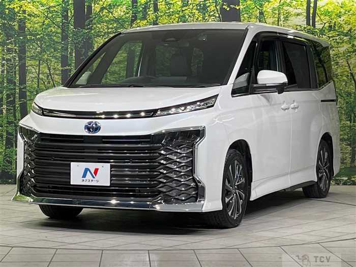 2024 Toyota Voxy