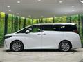 2025 Toyota Alphard Hybrid