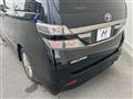 2013 Toyota Vellfire