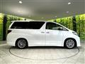 2013 Toyota Alphard