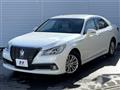 2013 Toyota Crown Hybrid
