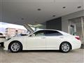 2016 Toyota Crown Hybrid