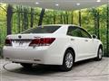 2015 Toyota Crown Hybrid