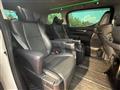 2016 Toyota Alphard Hybrid