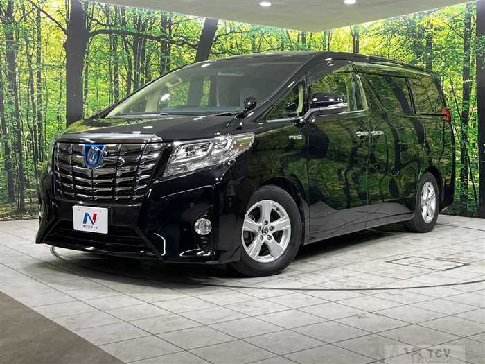 2017 Toyota Alphard Hybrid
