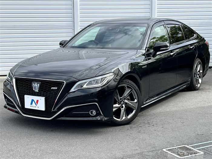 2019 Toyota Crown Hybrid