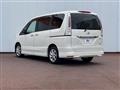 2011 Nissan Serena