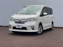 2011 Nissan Serena