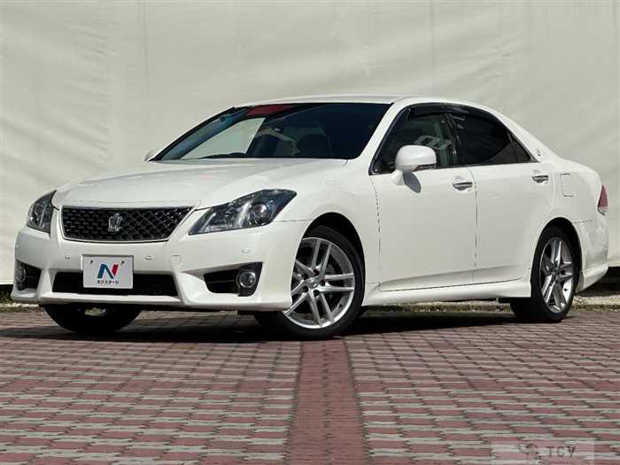 2012 Toyota Crown