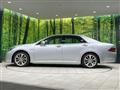 2011 Toyota Crown Hybrid