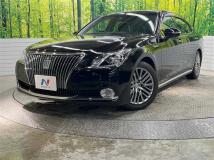 2013 Toyota Crown Majesta