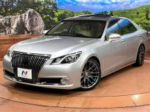 2014 Toyota Crown Majesta
