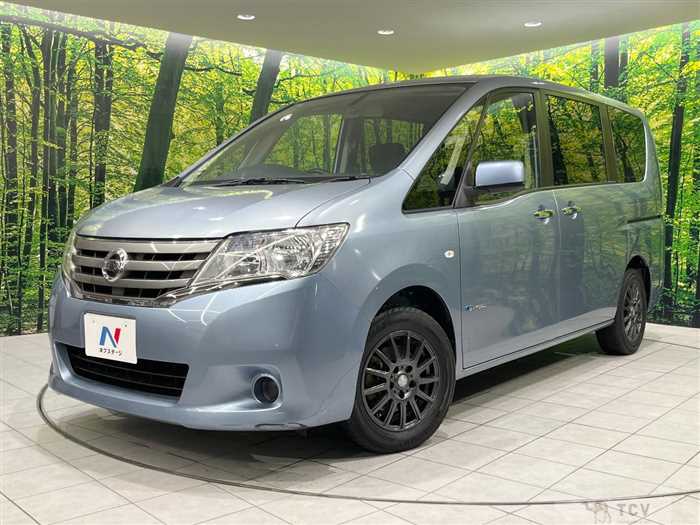 2013 Nissan Serena