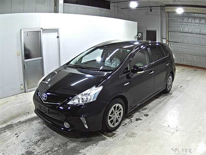 2015 Toyota PRIUS α