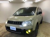 2013 Mitsubishi Delica D5