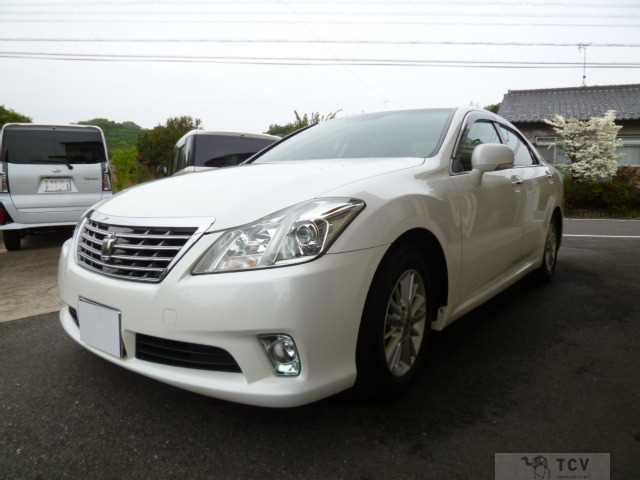 2011 Toyota Crown