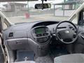 2003 Toyota Estima