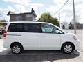 2006 Toyota Noah