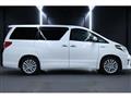 2012 Toyota Alphard Hybrid