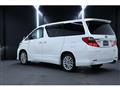 2012 Toyota Alphard Hybrid