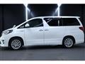2012 Toyota Alphard Hybrid