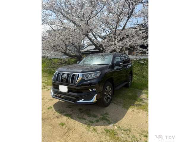 2022 Toyota Land Cruiser Prado