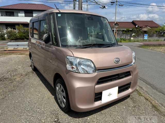 2016 Daihatsu Tanto
