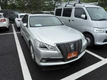 2013 Toyota Crown