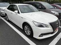 2013 Toyota Crown