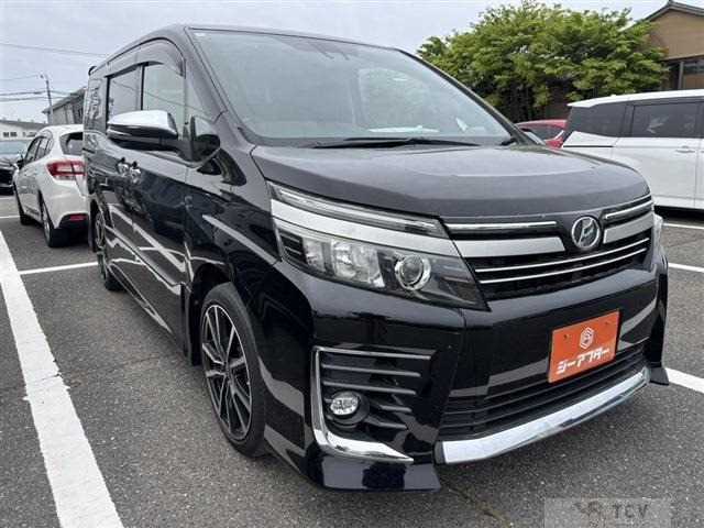2016 Toyota Voxy