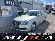 2014 Toyota Crown
