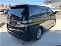 2014 Toyota Vellfire
