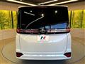 2022 Toyota Voxy