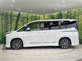 2022 Toyota Voxy