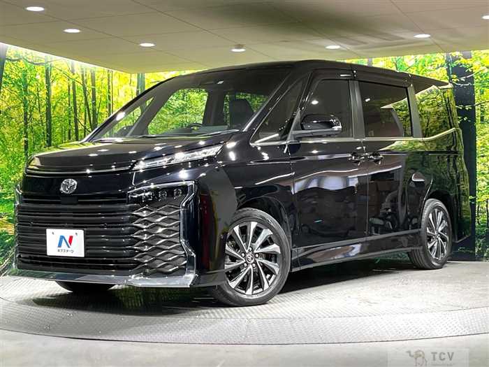 2023 Toyota Voxy
