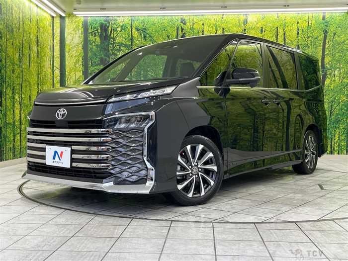 2023 Toyota Voxy