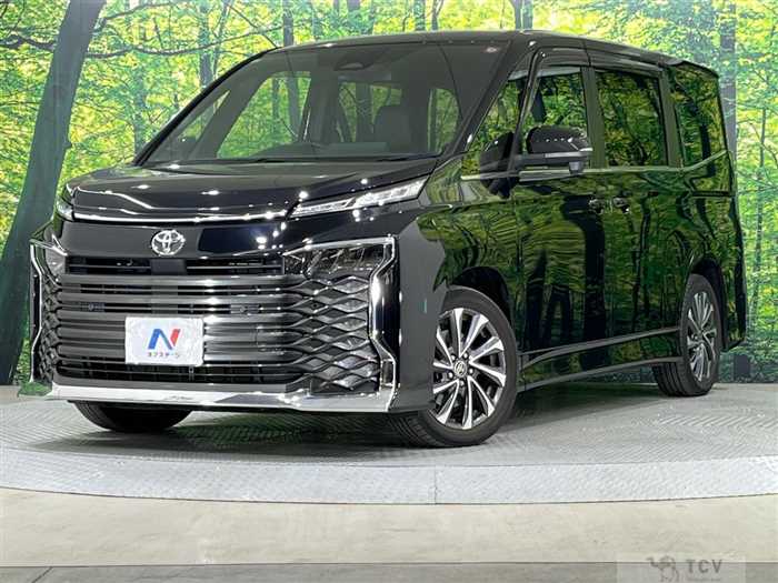 2023 Toyota Voxy