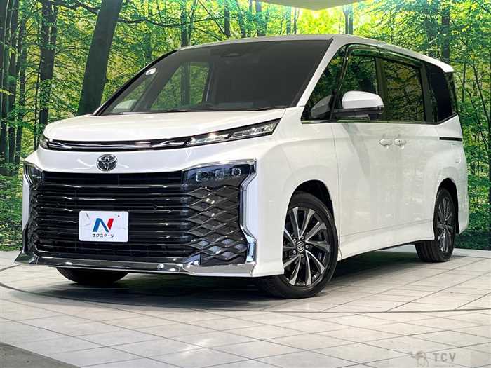 2024 Toyota Voxy