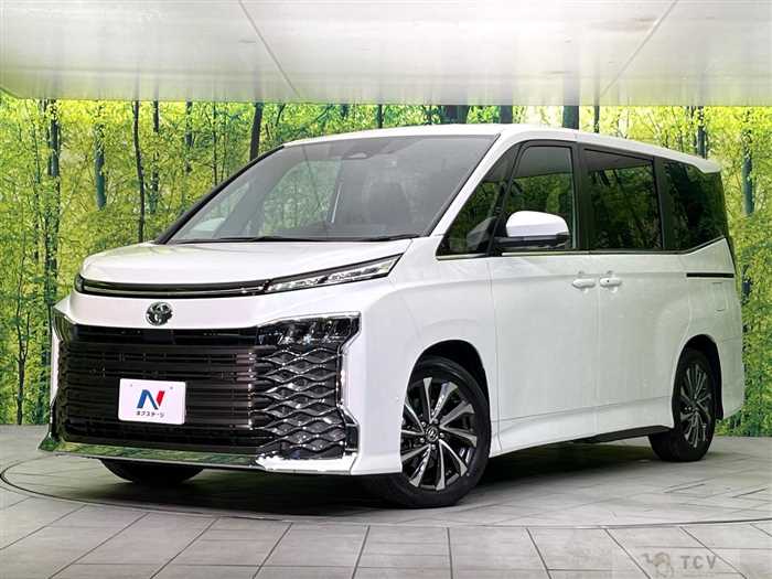 2025 Toyota Voxy
