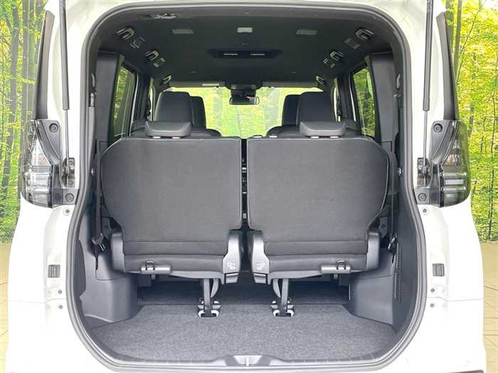 Toyota Voxy 2025 — миниатюра 11
