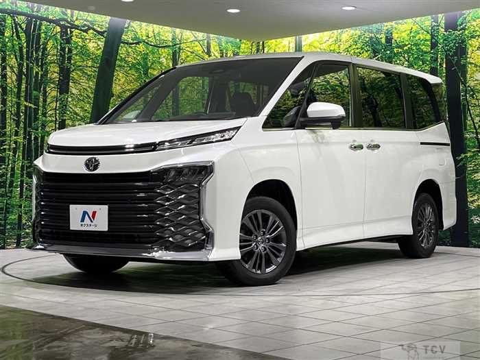 2022 Toyota Voxy