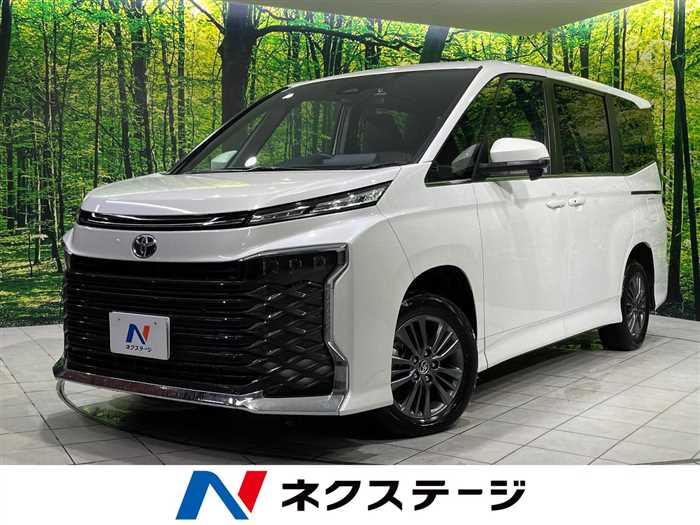 Toyota Voxy 2025 — фото 5 купить в Москве